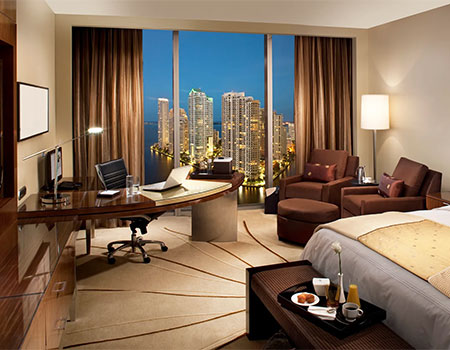 booking hotel